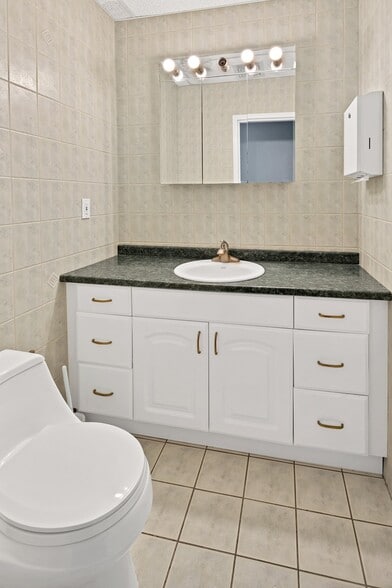 More Photos Of 1 Executive Blvd, Suffern Office For Sale