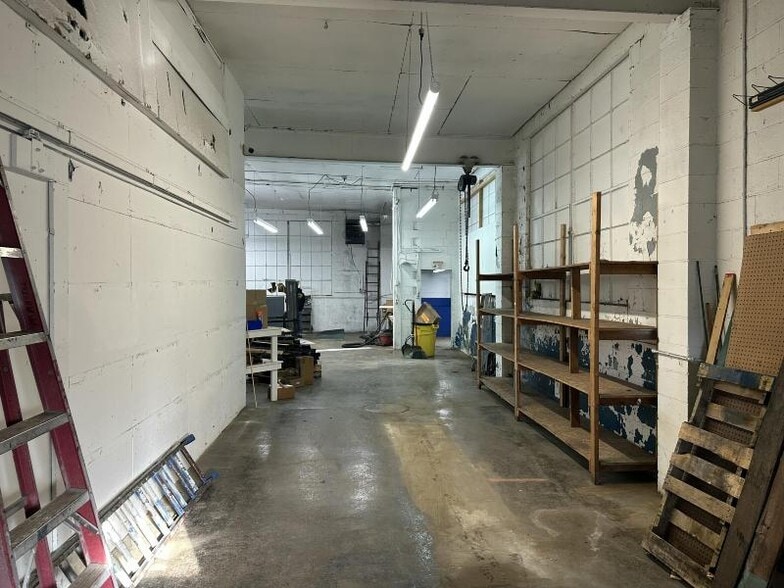 More Photos Of 101 Spring Arbor Rd, Concord Auto Repair For Sale