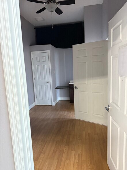 More Photos Of 946 Tamiami Trl, Port Charlotte Medical For Lease