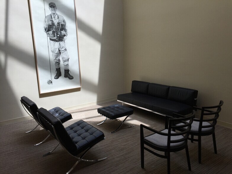 More Photos Of 1577 E Chevy Chase Dr, Glendale Medical For Lease