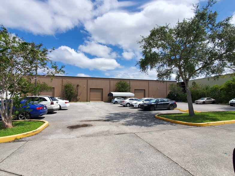 Primary Photo Of 12475 N 44th St, Clearwater Manufacturing For Lease