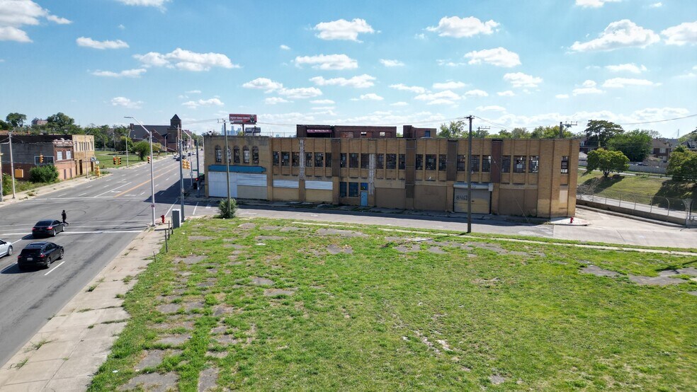 More Photos Of , Detroit Unknown For Sale