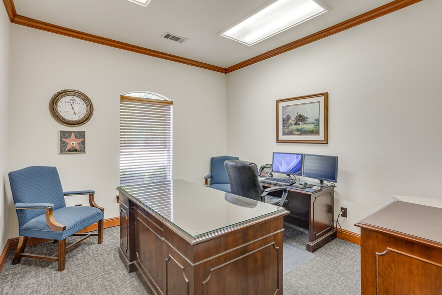More Photos Of 4201 Gateway Dr, Colleyville Office For Sale