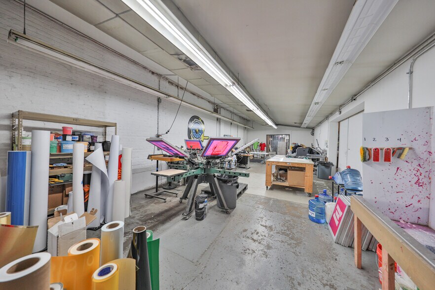 More Photos Of 913-925 Northampton St, Easton Storefront For Sale