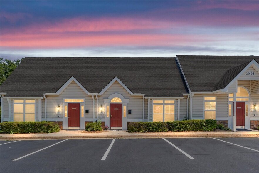 More Photos Of 20604 Gordon Park Sq, Ashburn Medical For Sale