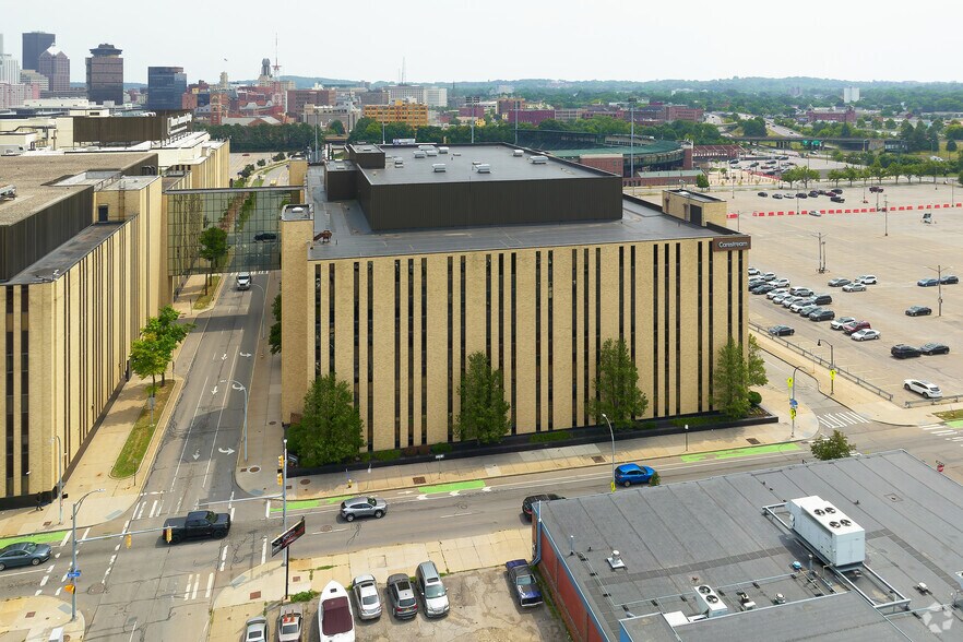 More Photos Of 150 Verona St, Rochester Office For Sale