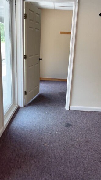 Primary Photo Of 360 E Wyomissing Ave, Mohnton General Retail For Lease