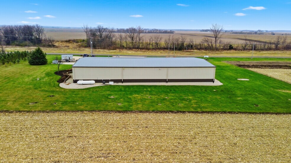 More Photos Of 1114 Sterling Rd, Dixon Industrial For Sale