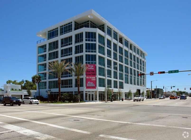 More Photos Of 8101 Biscayne Blvd, Miami Office For Sale
