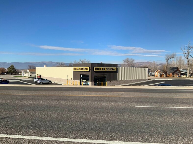 Primary Photo Of 221 W Main St, Dayton Freestanding For Sale