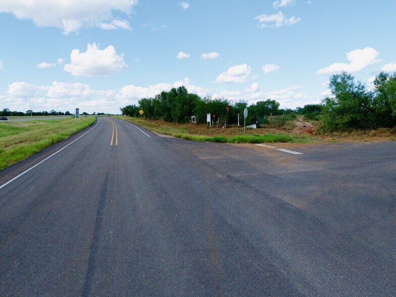More Photos Of MM56 IH-35 Frontage, Artesia Wells Land For Sale
