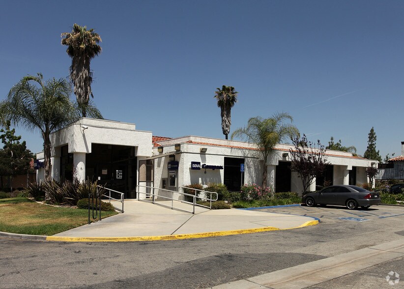 More Photos Of 5225 Canyon Crest Dr, Riverside Unknown For Lease