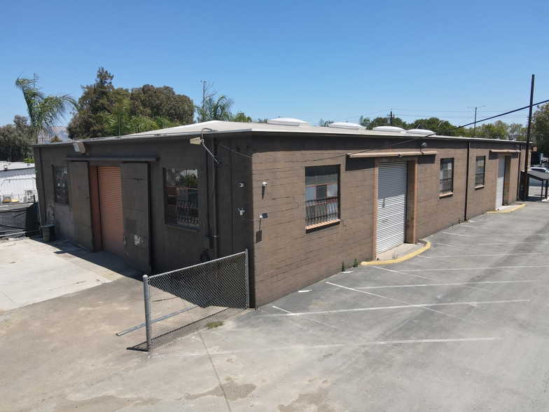 More Photos Of 85 Old Tully Rd, San Jose Service For Lease