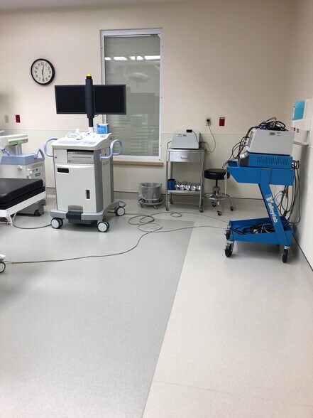 More Photos Of 3 Cornerstone Dr, Langhorne Medical For Lease