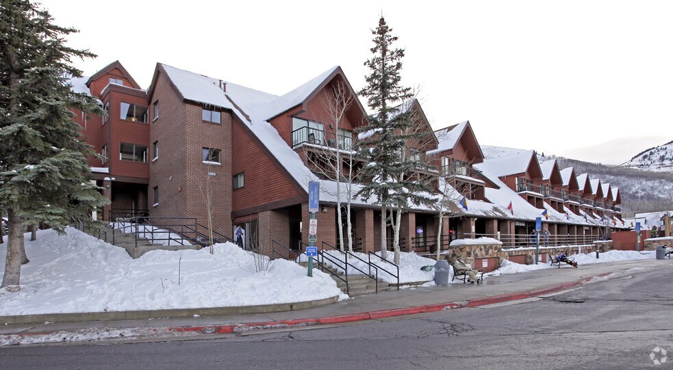 More Photos Of 1345-1385 Lowell Ave, Park City Unknown For Lease