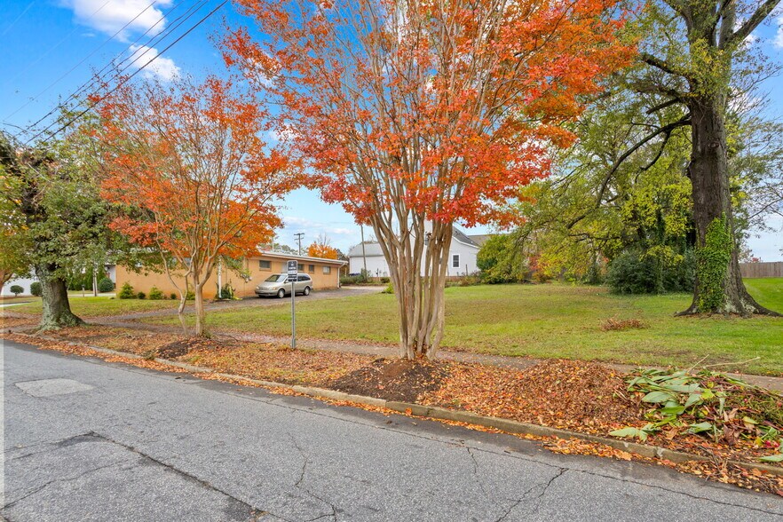 More Photos Of 402 Ansel St, Greenville Land For Sale