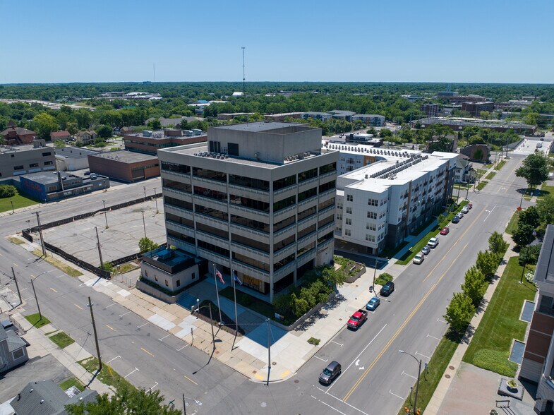 More Photos Of 501 S Capitol Ave, Lansing Office For Sale