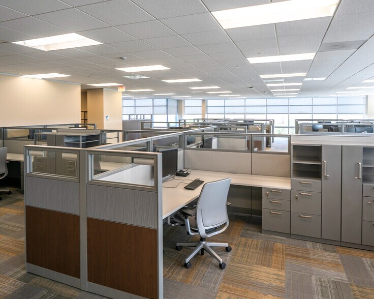 More Photos Of 455 E Medical Center Blvd, Webster Medical For Lease