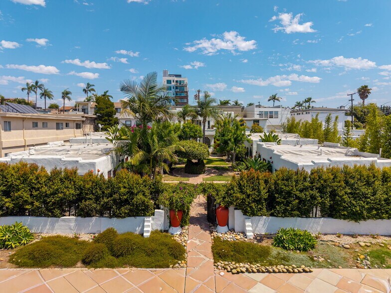 Primary Photo Of 3933-3945 Hamilton St, San Diego Apartments For Sale