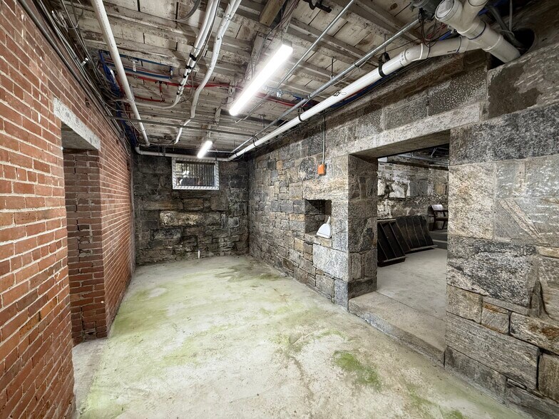 More Photos Of 368 Underhill Ave, Yorktown Heights Specialty For Lease