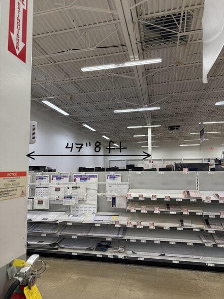 More Photos Of 1275 S Germantown Rd, Germantown Freestanding For Lease