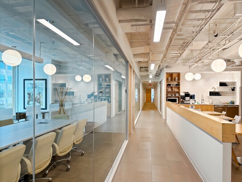 More Photos Of 888 3rd St SW, Calgary Coworking Space