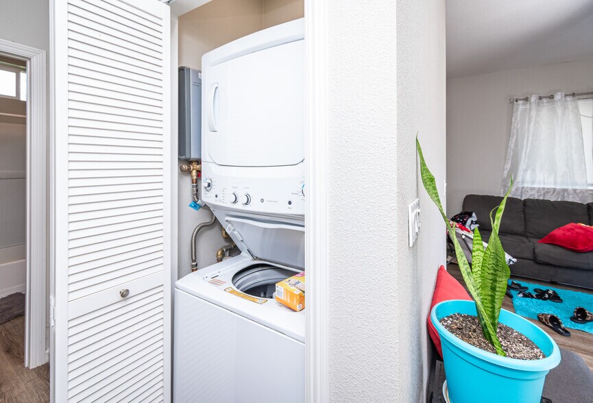 More Photos Of 4224 Mary Ave, Olivehurst Apartments For Sale