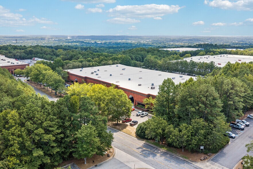 More Photos Of 7990 Second Flags Dr, Austell Unknown For Lease