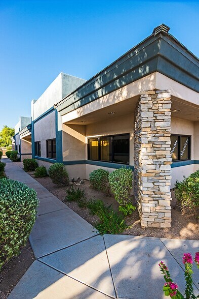 More Photos Of 11321 W Bell Rd, Surprise Office For Sale