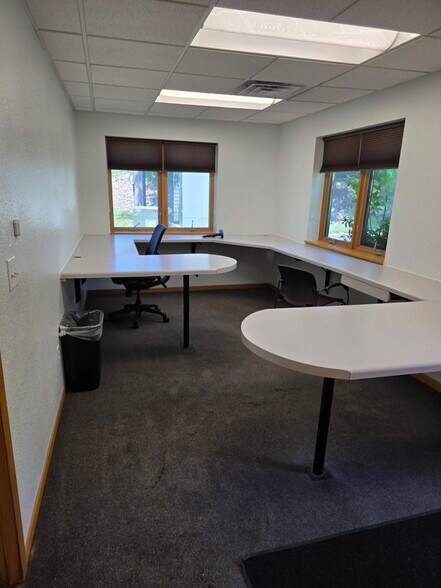 More Photos Of 1130 Sextonville Rd, Richland Center Medical For Lease