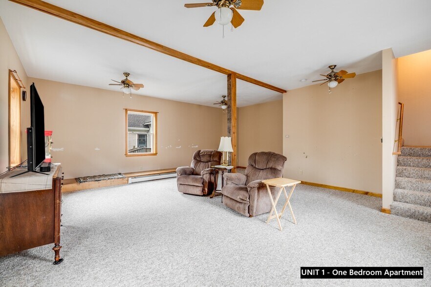 More Photos Of 343 Main St, Sandown Office For Sale