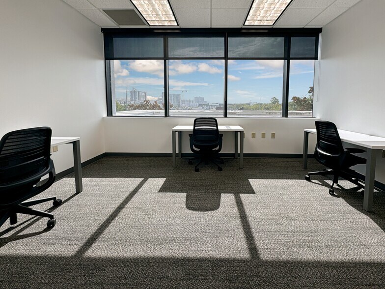 More Photos Of 1 Music Cir N, Nashville Coworking Space