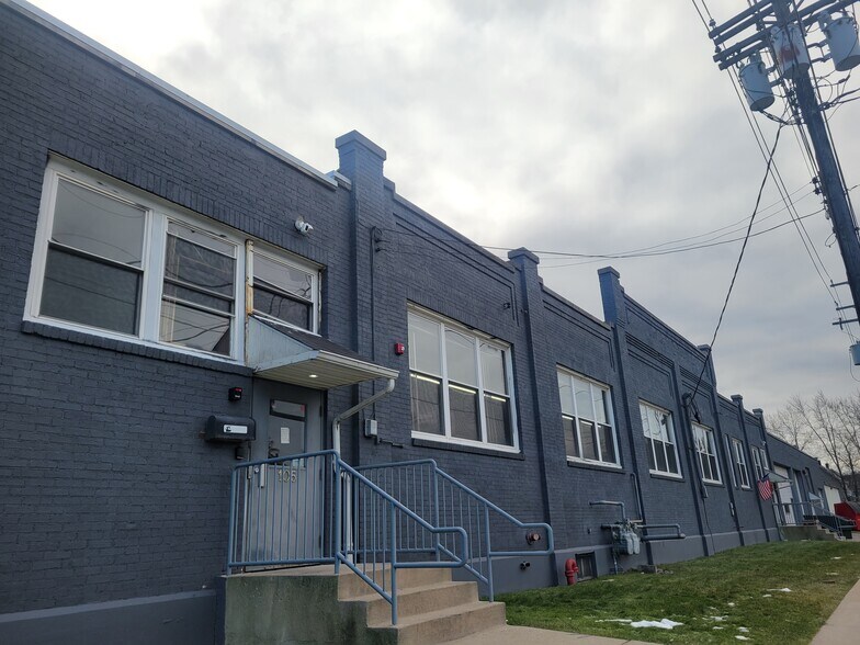 More Photos Of 105-119 Sprague Ave, Middletown Manufacturing For Sale
