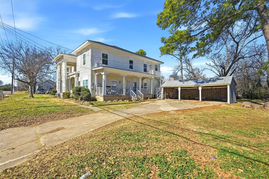 More Photos Of 3720 Sockwell Blvd, Greenville Apartments For Sale