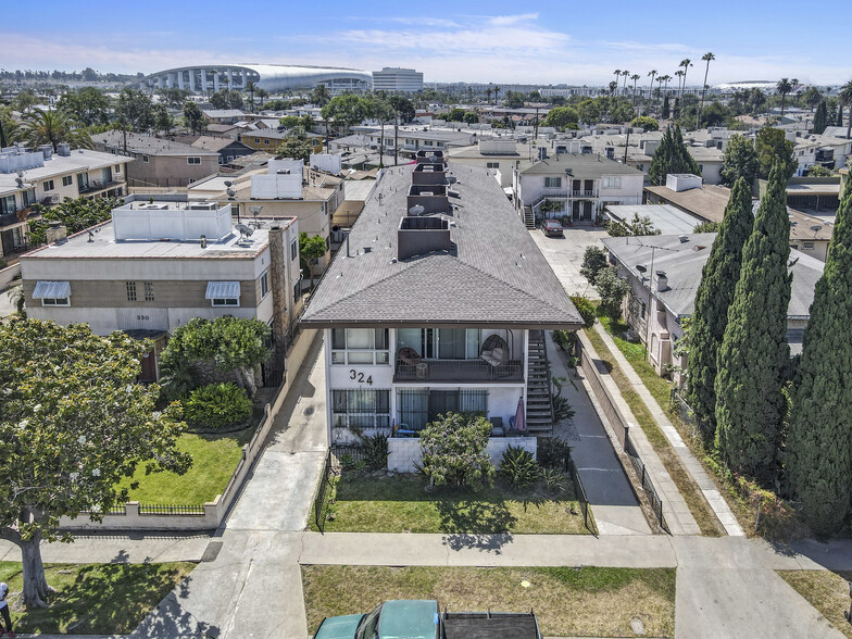 Primary Photo Of 324 E Tamarack Ave, Inglewood Apartments For Sale