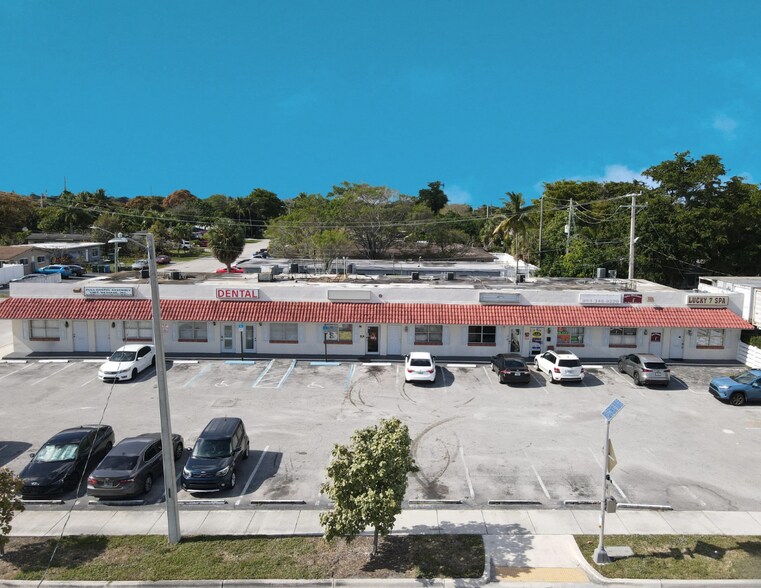 More Photos Of 3901-3937 N Andrews Ave, Oakland Park General Retail For Sale