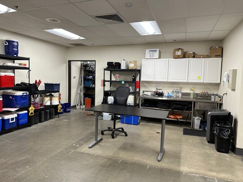 More Photos Of 1480 Drew Ave, Davis Office For Lease