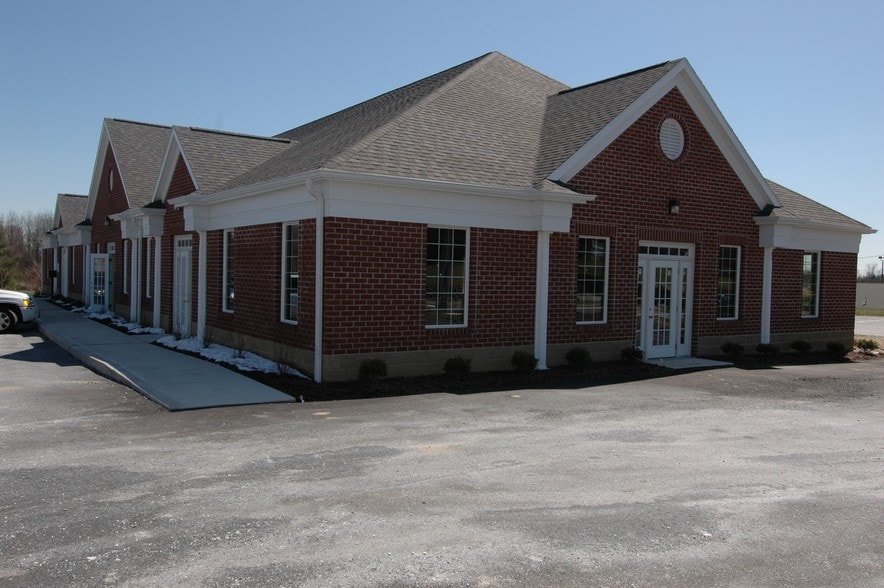 More Photos Of 8312-8340 Cleveland Ave NW, North Canton Medical For Lease