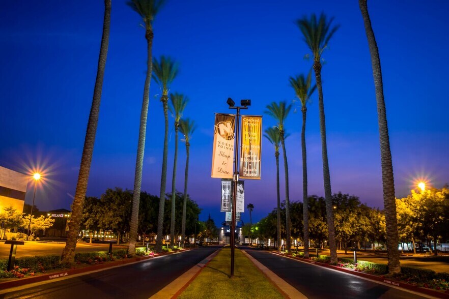 More Photos Of 6795 N Palm Ave, Fresno Unknown For Lease