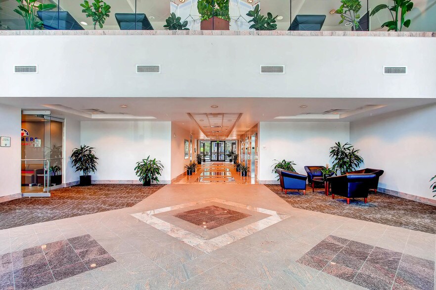 More Photos Of 5555 Tech Center Dr, Colorado Springs Office For Lease