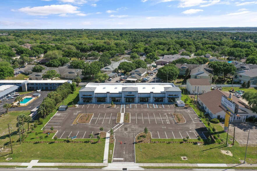 More Photos Of 18660 US Highway 441, Mount Dora General Retail For Lease
