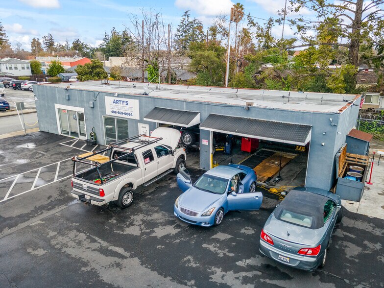 Primary Photo Of 2068 Winchester Blvd, Campbell Auto Repair For Sale