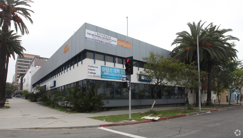 More Photos Of 2706 Wilshire Blvd, Los Angeles Storefront Retail Office For Lease