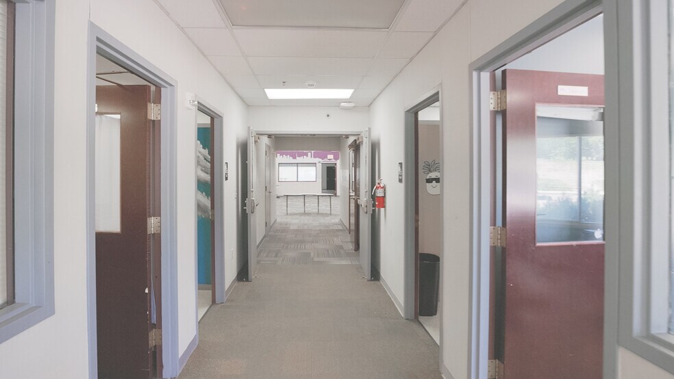 More Photos Of 525 E Costilla St, Colorado Springs Specialty For Sale