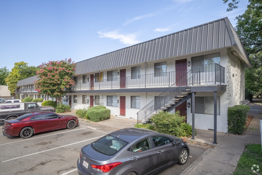 More Photos Of 1431-1435 Warner St, Chico Apartments For Sale