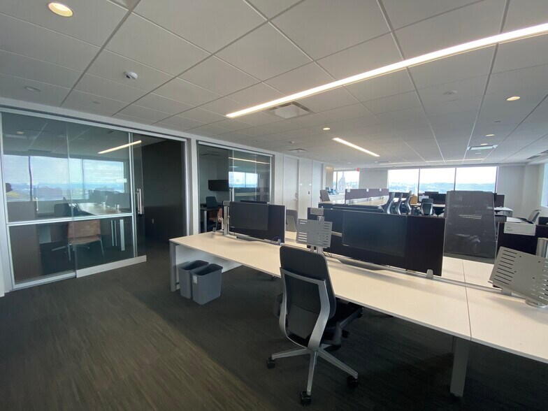 More Photos Of 66 S Pearl St, Albany Office For Lease