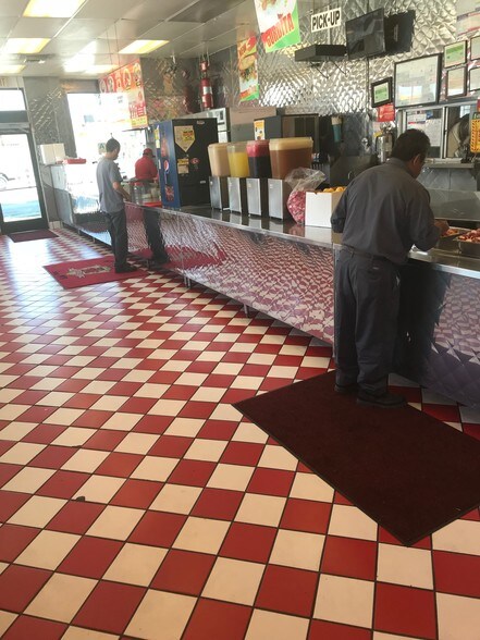 More Photos Of 5120 E Olympic Blvd, East Los Angeles General Retail For Sale