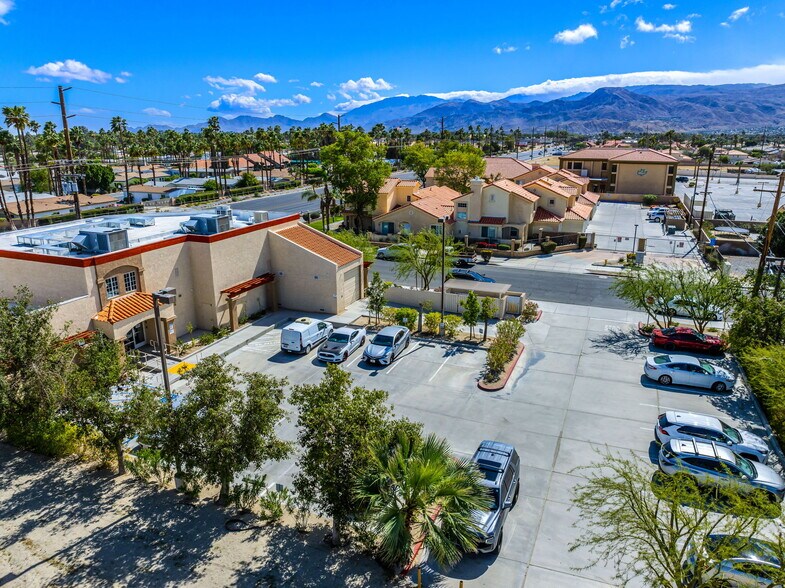 More Photos Of 32475 Date Palm Dr, Cathedral City Freestanding For Lease