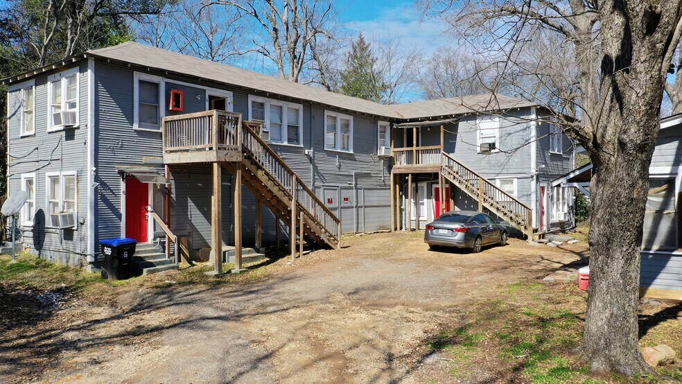 More Photos Of 443 S Main St, Longview Apartments For Sale