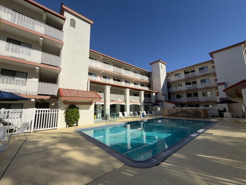 More Photos Of 7121 Beach Blvd, Buena Park Hotel For Sale